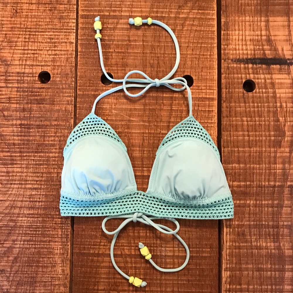 Victoria’s Secret bikini top
